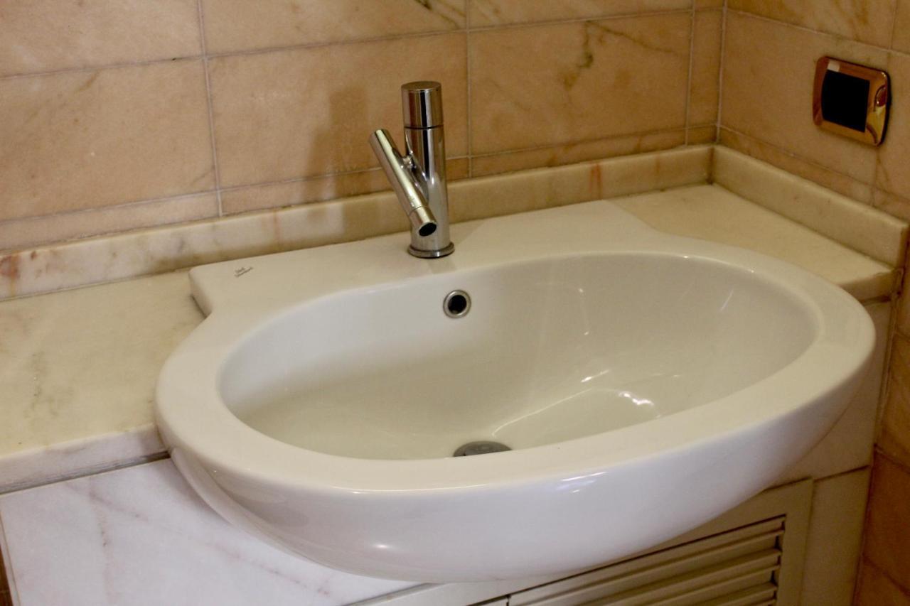Apartment Trevi Fountain & Spanish Steps Roma Exterior foto