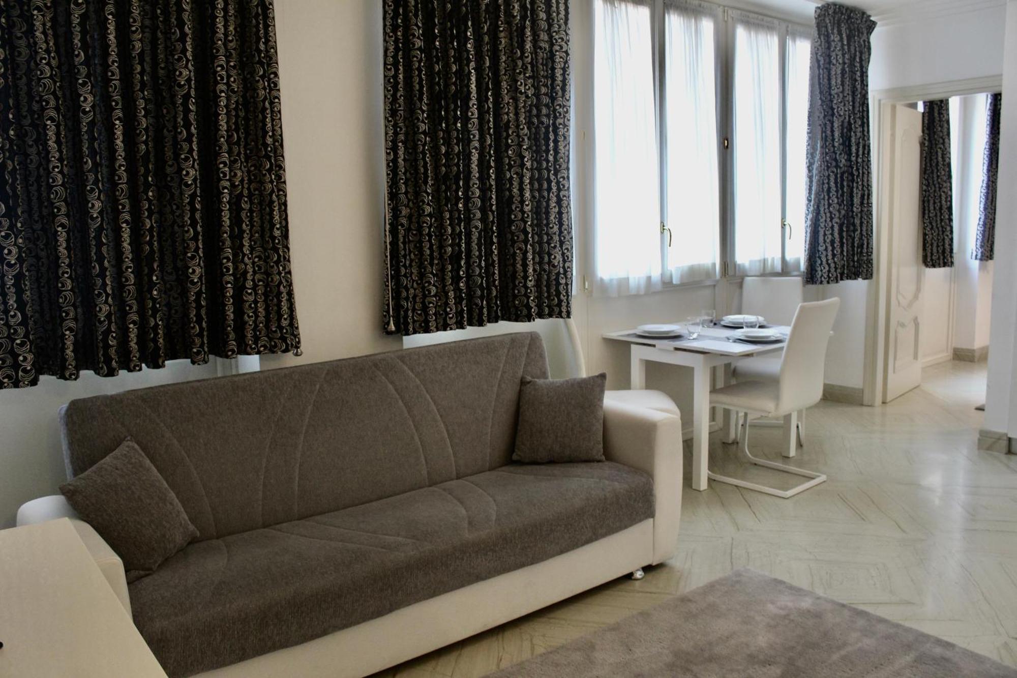Apartment Trevi Fountain & Spanish Steps Roma Exterior foto
