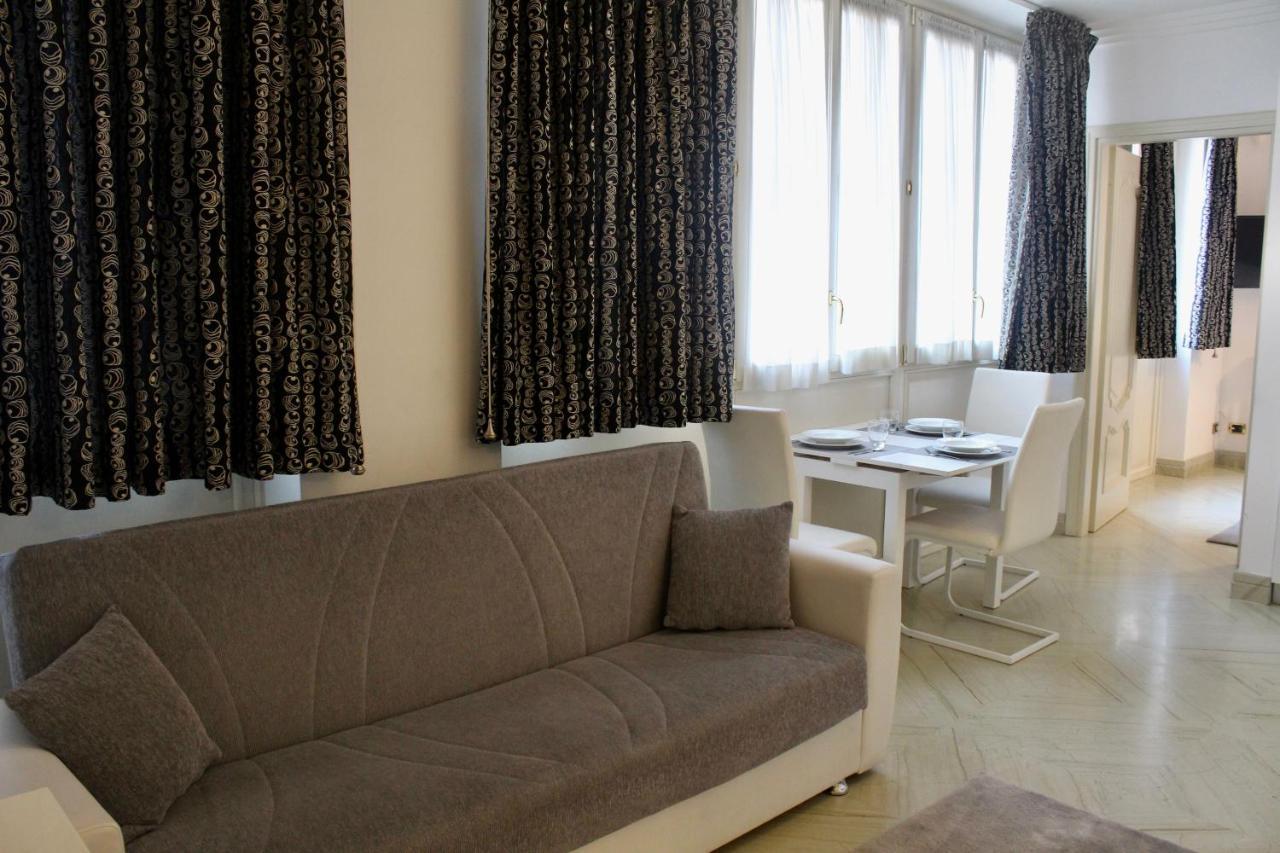 Apartment Trevi Fountain & Spanish Steps Roma Exterior foto