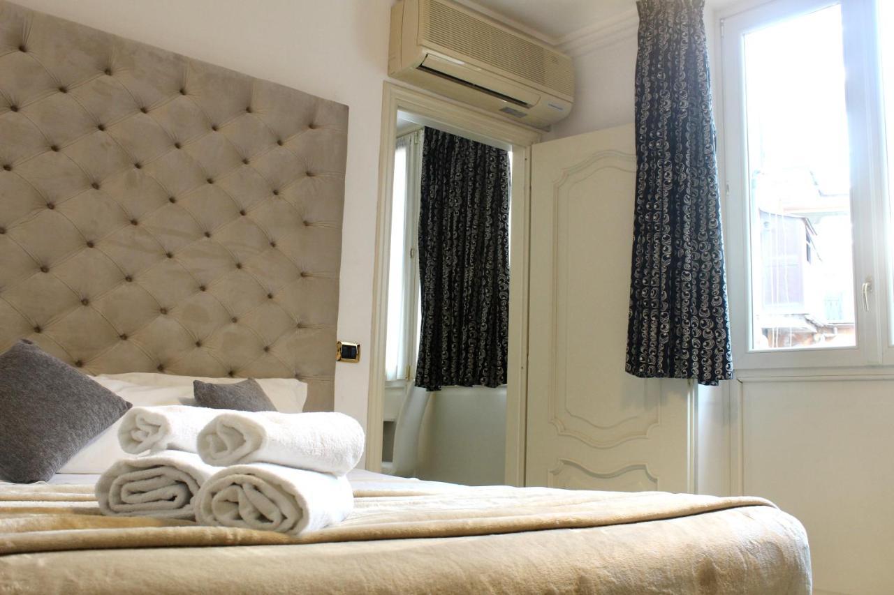 Apartment Trevi Fountain & Spanish Steps Roma Exterior foto